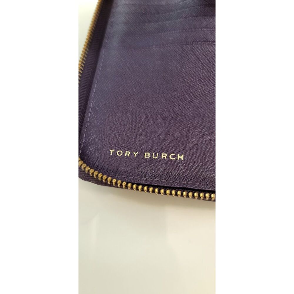 Tory Burch Saffiano Purple Leather Wrist-let Portfolio Wallet Ladies Cardholder - Picture 5 of 8